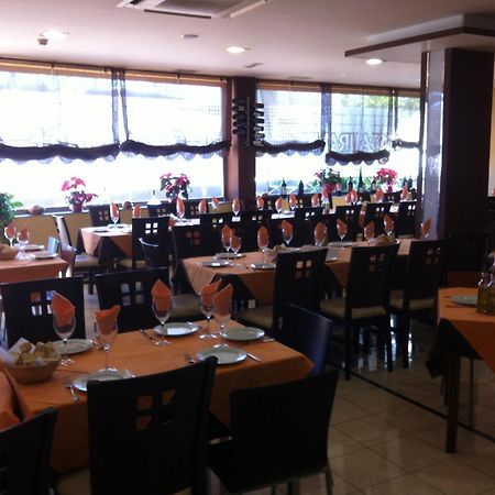 Hotel El Cruce Moraleda Moraleda De Zafayona المظهر الخارجي الصورة