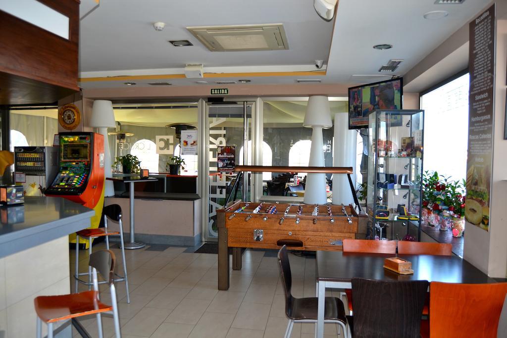 Hotel El Cruce Moraleda Moraleda De Zafayona المظهر الخارجي الصورة